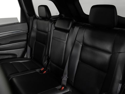 Used 2021 Jeep Grand Cherokee Limited image 17