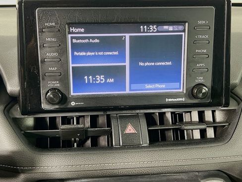 Used 2020 Toyota RAV4 LE image 22