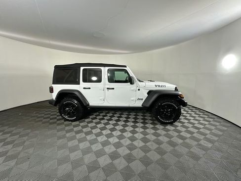 Used 2023 Jeep Wrangler Unlimited w/ Cold Weather Group AWD/4WD image 5