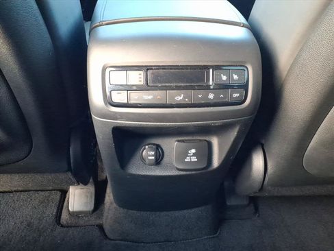 Used 2024 Hyundai Palisade SEL w/ Premium Package AWD/4WD image 14