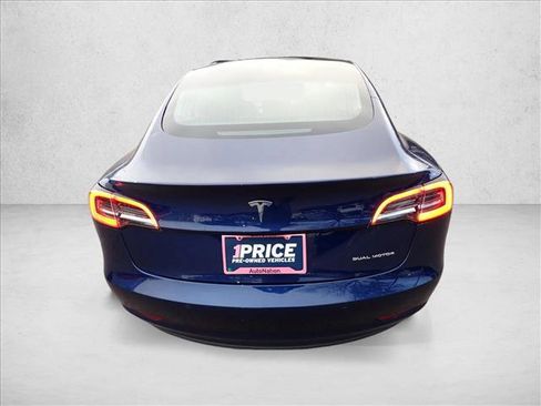 Used 2022 Tesla Model 3 Long Range image 3