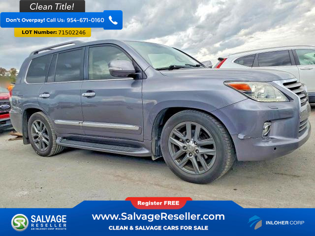 Used 2013 Lexus LX 570 4WD w/ Luxury Pkg image 5