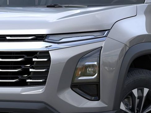 New 2027 Chevrolet Equinox LT w/ Convenience Package II AWD/4WD image 10