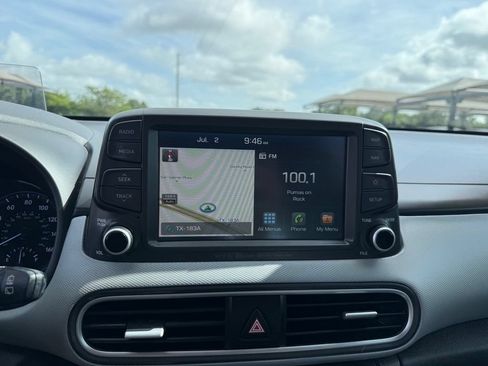 Used 2019 Hyundai Kona Ultimate FWD image 18