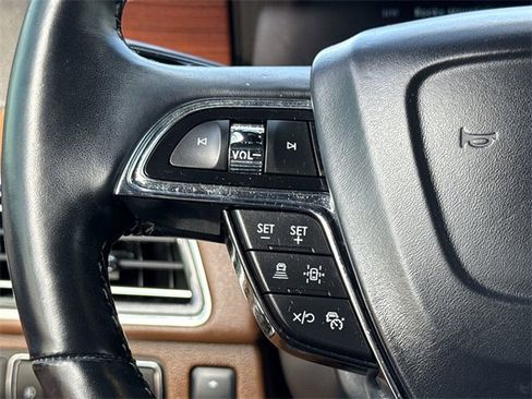 Certified 2023 Lincoln Navigator L Reserve image 41