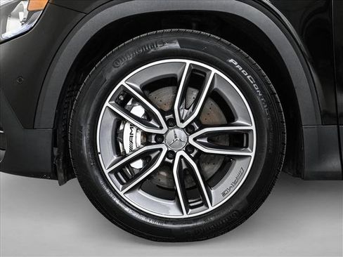 Used 2022 Mercedes-Benz GLB 35 AMG 4MATIC image 26