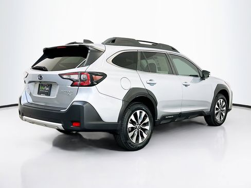Used 2023 Subaru Outback Limited XT image 9