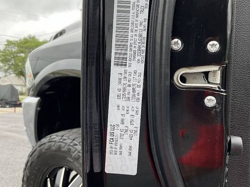Used 2018 RAM 3500 Laramie Longhorn AWD/4WD image 20