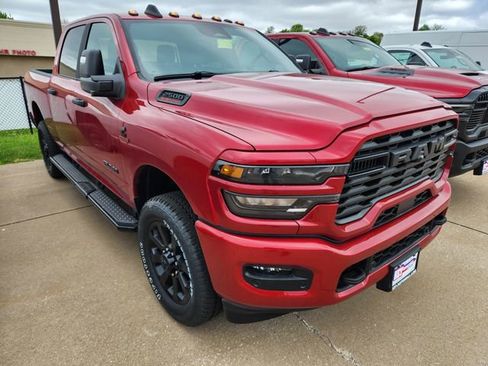 New 2026 RAM 2500 Big Horn AWD/4WD image 1
