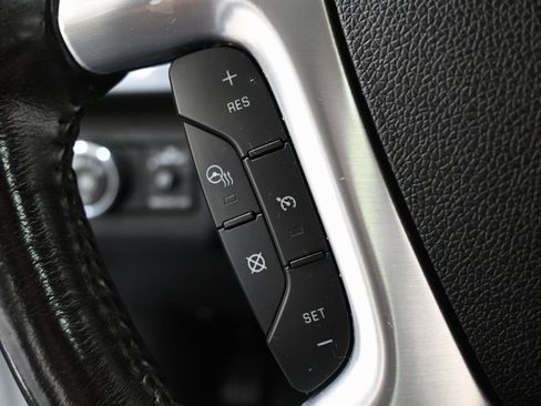 Used 2017 GMC Acadia Limited SLT image 28