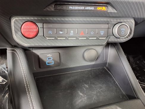 Used 2025 Ford Mustang GT Premium RWD image 16