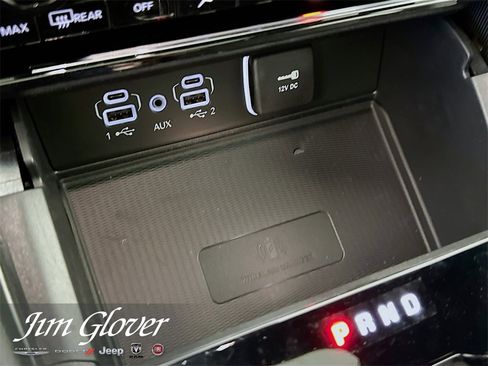 New 2025 Jeep Grand Cherokee L Altitude image 42