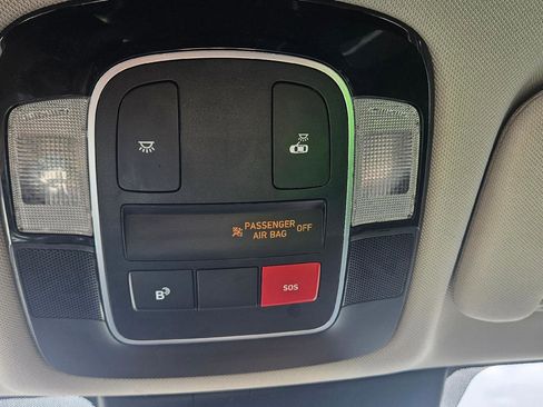 Used 2025 Hyundai Sonata SEL FWD image 17