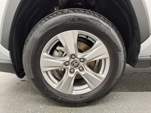 Certified 2025 Toyota RAV4 XLE AWD/4WD image 19