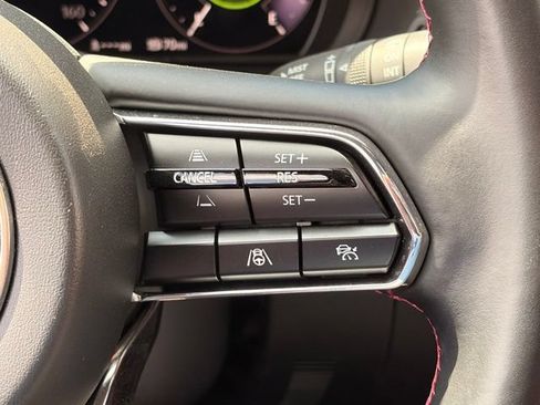 Used 2025 MAZDA CX-70 Plug-In Hybrid w/ Premium Plus AWD/4WD image 16