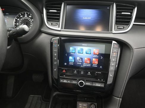 Certified 2024 INFINITI QX50 Luxe FWD image 28