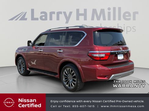 Certified 2024 Nissan Armada Platinum w/ Captain's Chairs Package RWD image 3