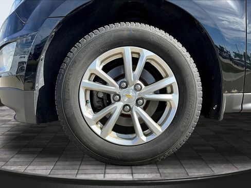 Used 2017 Chevrolet Equinox LT w/ Convenience Package AWD/4WD image 28