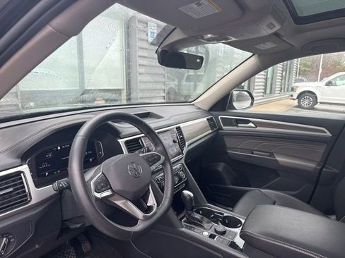 Used 2022 Volkswagen Atlas SEL image 5