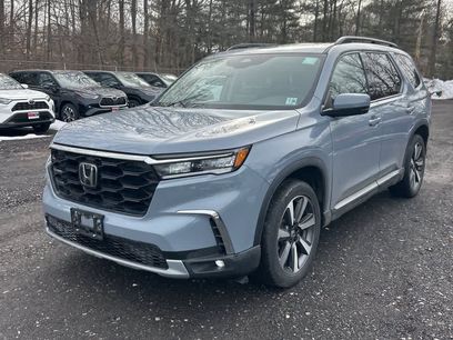 Certified 2023 Honda Pilot Touring