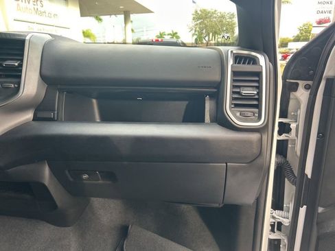 Used 2025 RAM 2500 Big Horn image 24