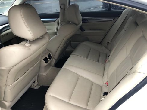 Used 2010 Acura TL image 9