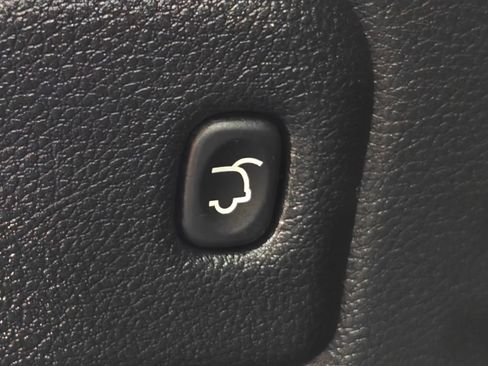 Used 2021 Jeep Grand Cherokee Limited AWD/4WD image 28