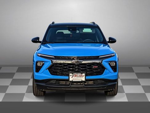 Used 2024 Chevrolet TrailBlazer RS w/ Driver Confidence Package AWD/4WD image 2