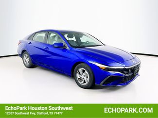 Used 2024 Hyundai Elantra SE video 1
