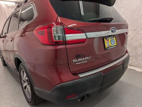Used 2019 Subaru Ascent Premium image 5