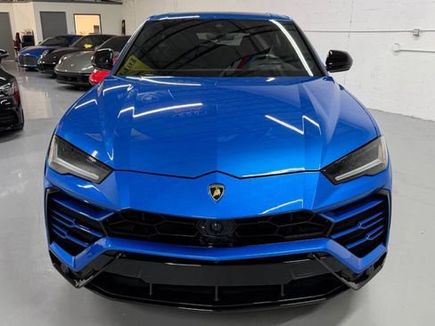 Used 2021 Lamborghini Urus AWD/4WD image 32