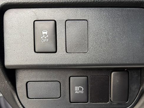 Used 2022 Toyota Tacoma SR5 image 27