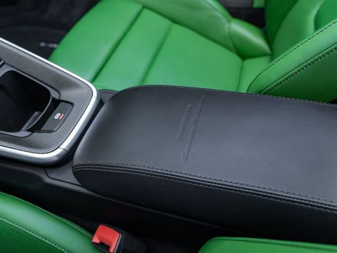 Used 2022 Porsche 911 Turbo S image 39