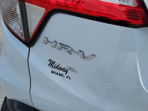 Used 2022 Honda HR-V EX image 8