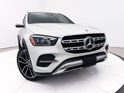 Used 2024 Mercedes-Benz GLE 350 4MATIC image 2