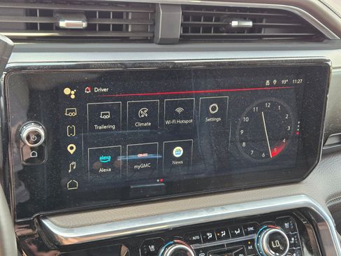 Used 2025 GMC Sierra 2500 Denali AWD/4WD image 49