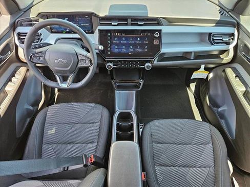 New 2027 Chevrolet Bolt LT w/ Comfort Package FWD image 15