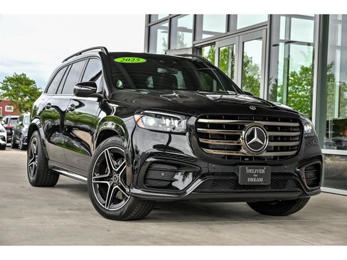 Certified 2025 Mercedes-Benz GLS 450 4MATIC image 1