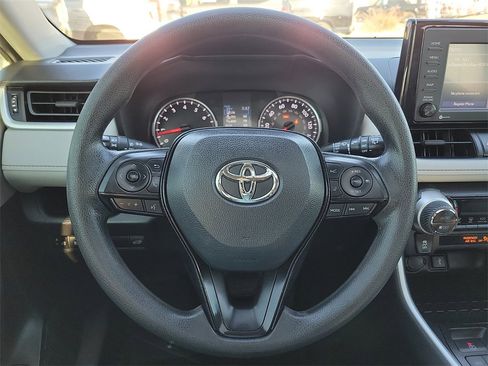 Used 2021 Toyota RAV4 XLE w/ Convenience Package image 24