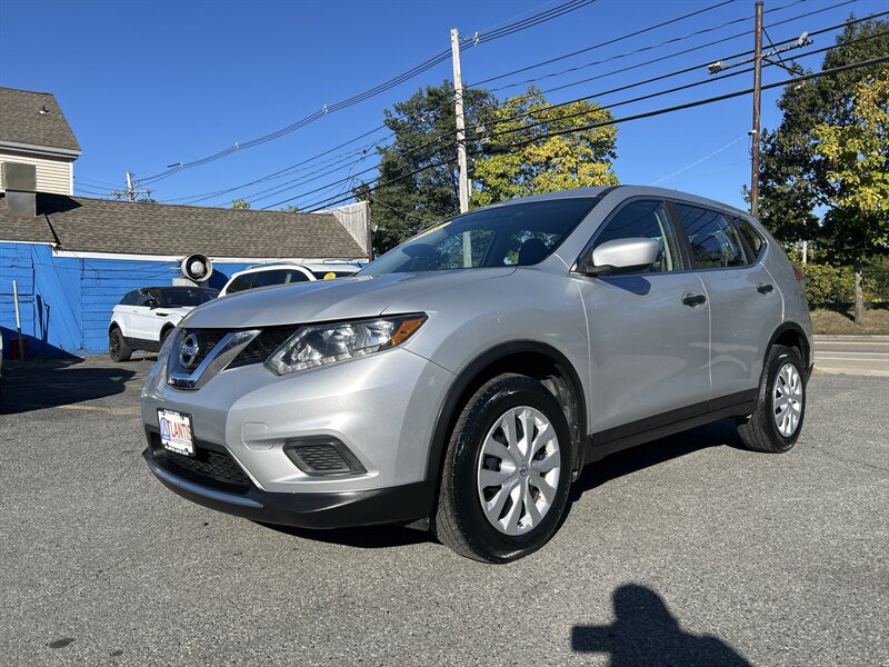 Used 2016 Nissan Rogue S AWD/4WD image 1