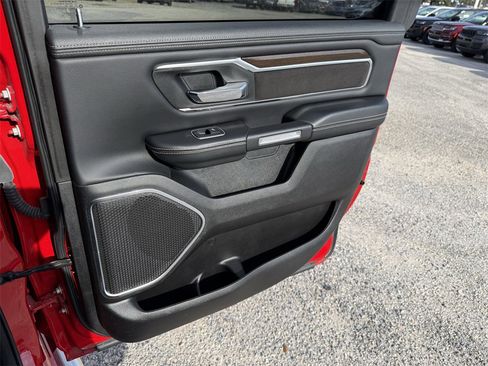 Used 2022 RAM 1500 Laramie image 34