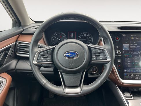 Used 2024 Subaru Outback Touring XT AWD/4WD image 12