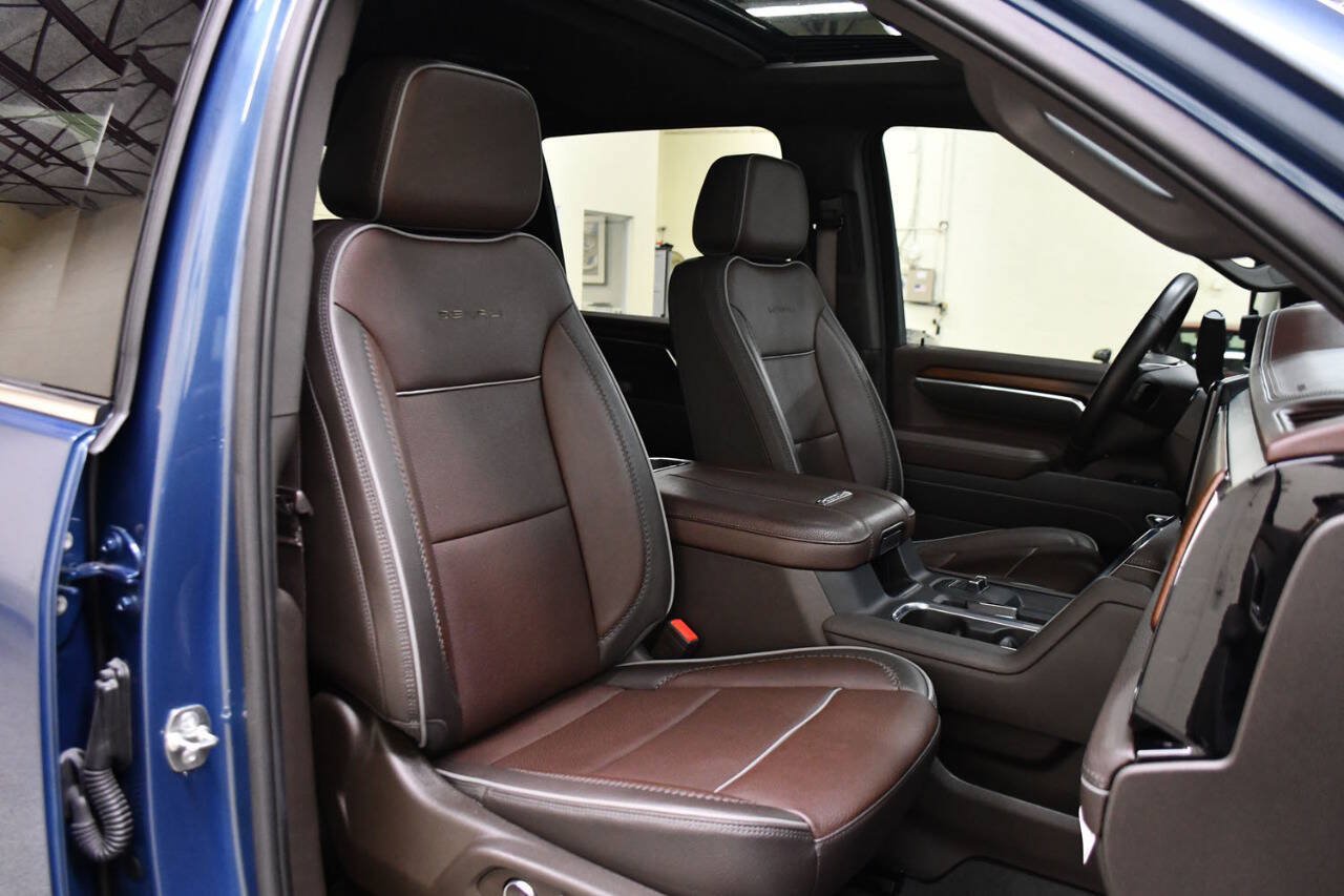 Used 2025 GMC Sierra 2500 Denali w/ Denali Reserve Package AWD/4WD image 10