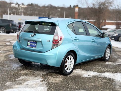 Used 2014 Toyota Prius C Three image 6