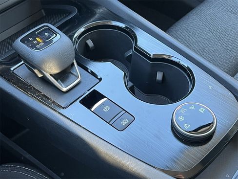 New 2026 Nissan Rogue SV image 25