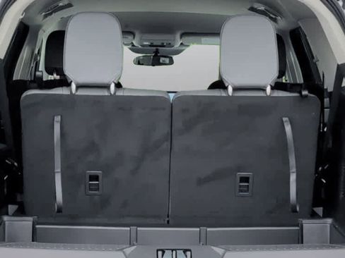 New 2025 Ford Explorer Active w/ Active Comfort Package image 18