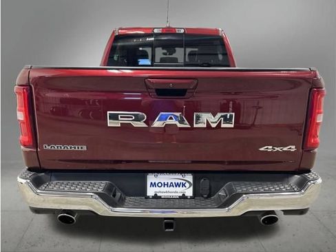 Used 2025 RAM 1500 Laramie AWD/4WD image 4