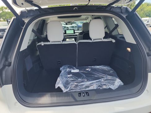 New 2026 Lincoln Aviator Reserve AWD/4WD image 49