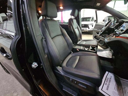 Used 2023 Honda Odyssey Sport image 15