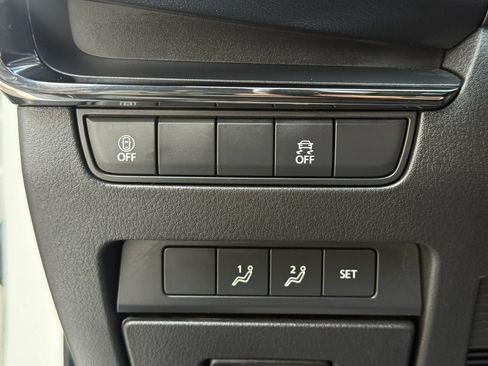 Used 2022 MAZDA MAZDA3 s image 28